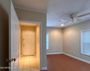 3944 Boone Park Avenue - Photo Thumbnail 10