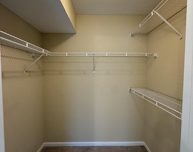 800 Boardwalk Drive - Photo Thumbnail 14