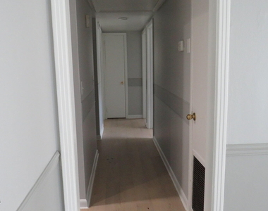 7508 Dalehurst Drive S - Photo Thumbnail 5