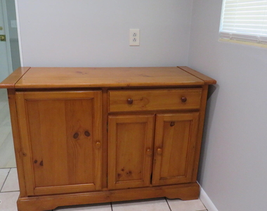 7508 Dalehurst Drive S - Photo Thumbnail 4