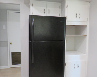 7508 Dalehurst Drive S - Photo Thumbnail 2