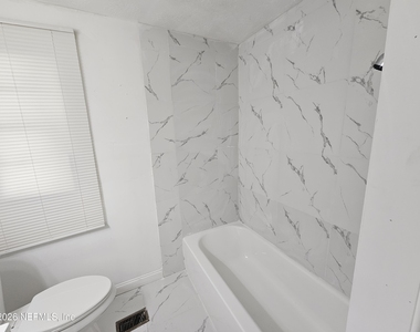2269 Hartridge Street - Photo Thumbnail 4