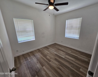 2736 Lippia Road - Photo Thumbnail 10