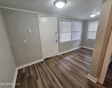 3019 Imperial Street - Photo Thumbnail 5