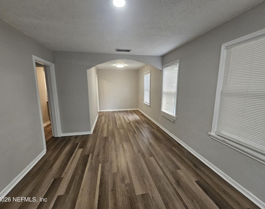 3019 Imperial Street - Photo Thumbnail 8