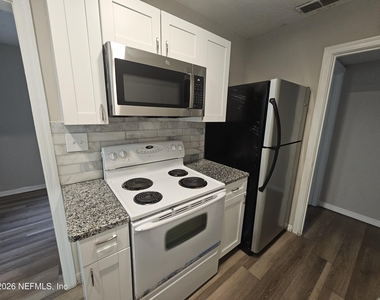 3019 Imperial Street - Photo Thumbnail 4