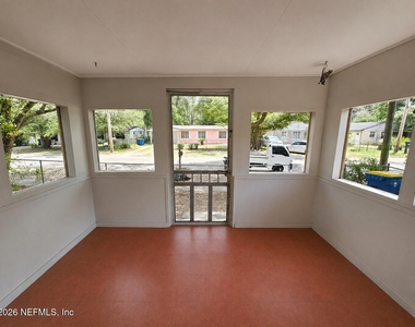 9042 7th Avenue - Photo Thumbnail 10