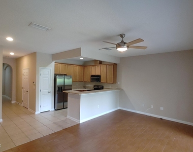 5976 Pavilion Drive - Photo Thumbnail 13