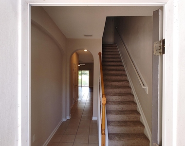 5976 Pavilion Drive - Photo Thumbnail 3