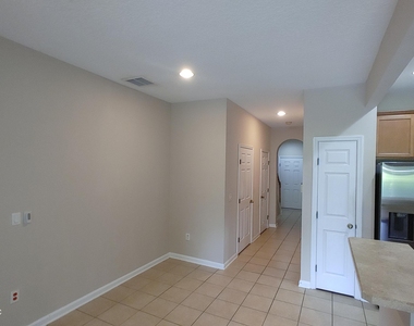 5976 Pavilion Drive - Photo Thumbnail 11