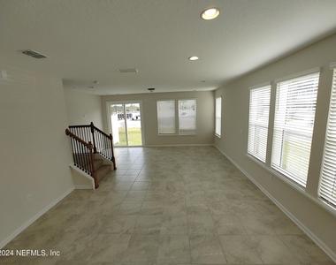 11253 Minnetta Court - Photo Thumbnail 11