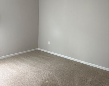88 Brookgreen Way - Photo Thumbnail 11