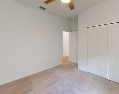 6896 Friendship Fountain Avenue - Photo Thumbnail 11