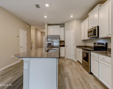 10386 Pavnes Creek Drive - Photo Thumbnail 9