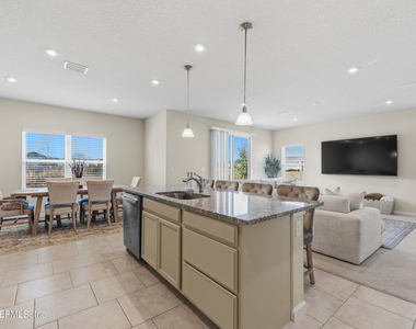 1052 Victoria Hills Court - Photo Thumbnail 6