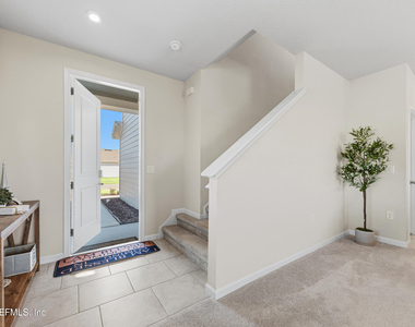 1052 Victoria Hills Court - Photo Thumbnail 2