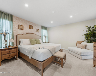 1052 Victoria Hills Court - Photo Thumbnail 12