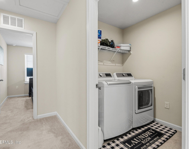 1052 Victoria Hills Court - Photo Thumbnail 20
