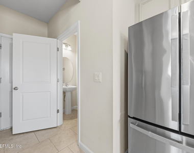 1052 Victoria Hills Court - Photo Thumbnail 9