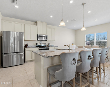 1052 Victoria Hills Court - Photo Thumbnail 7