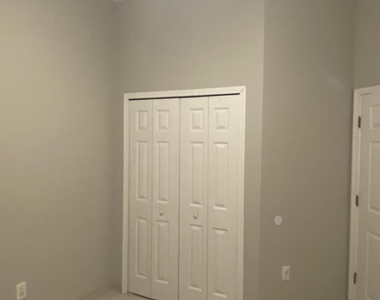 9505 Armelle Way - Photo Thumbnail 3