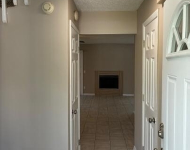 11671-0 Tanager Drive - Photo Thumbnail 2