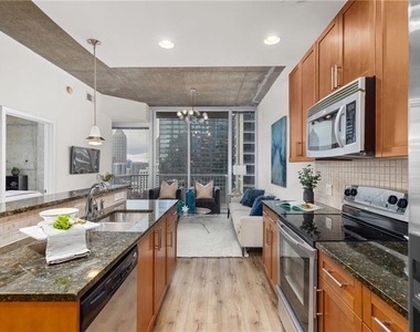 855 Peachtree Street Ne - Photo Thumbnail 2