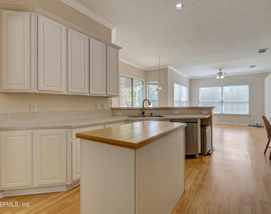1015 Mystic Harbor Drive - Photo Thumbnail 20