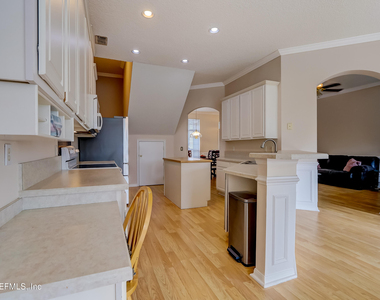 1015 Mystic Harbor Drive - Photo Thumbnail 16