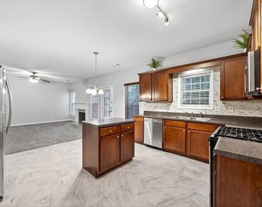 4216 Preserve Trail - Photo Thumbnail 11