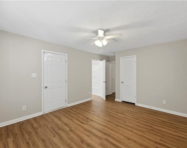 5949 James Road - Photo Thumbnail 19