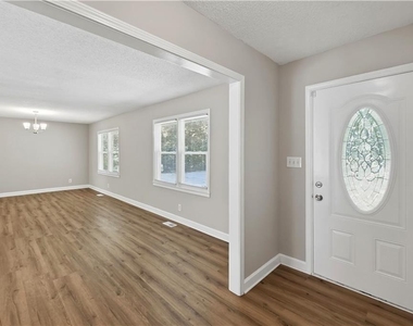5949 James Road - Photo Thumbnail 8