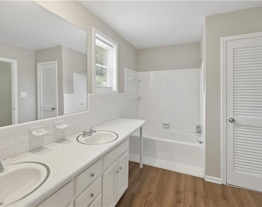 5949 James Road - Photo Thumbnail 27