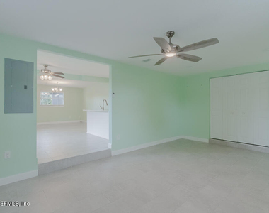 402 Skate Road - Photo Thumbnail 9