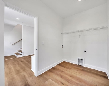 199 Riverstone Commons Circle - Photo Thumbnail 11