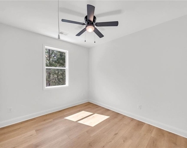 199 Riverstone Commons Circle - Photo Thumbnail 15