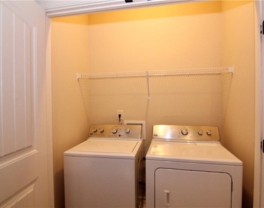 1660 Jardin Court - Photo Thumbnail 22
