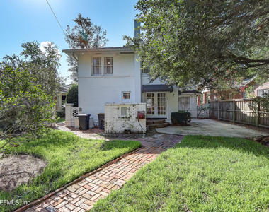 3684 Pine Street - Photo Thumbnail 33