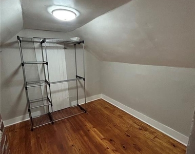 444 Burlington Road Ne - Photo Thumbnail 12