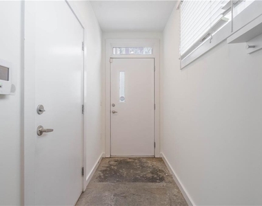 1338 Rietveld Row Nw - Photo Thumbnail 3