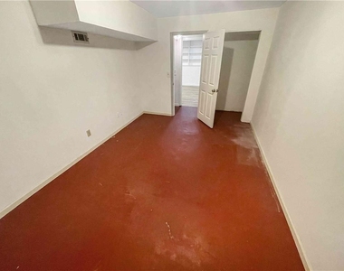 1454 Hembree Station Drive - Photo Thumbnail 29