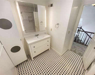 1454 Hembree Station Drive - Photo Thumbnail 24