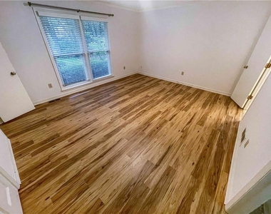 1454 Hembree Station Drive - Photo Thumbnail 18