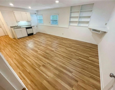 1454 Hembree Station Drive - Photo Thumbnail 30