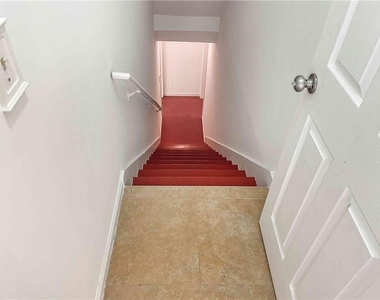 1454 Hembree Station Drive - Photo Thumbnail 27