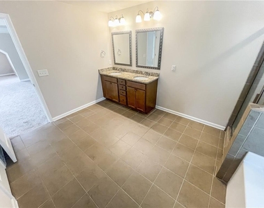 5840 Zelkova Drive - Photo Thumbnail 46