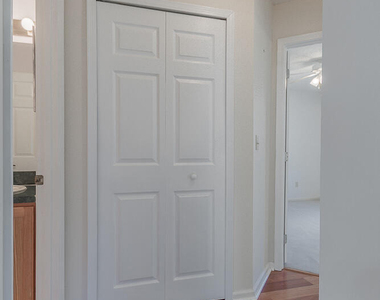 2645 Cobblestone Forest Drive - Photo Thumbnail 20