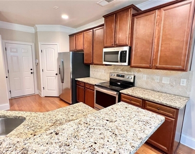 590 Summerstone Lane - Photo Thumbnail 1