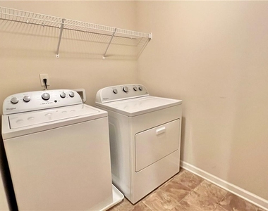 590 Summerstone Lane - Photo Thumbnail 2