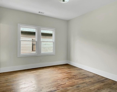 1442 Mercer Ave - Photo Thumbnail 26